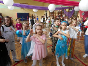 BAL KARNAWAŁOWY KLAS I –III