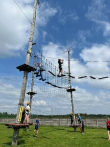 Z dziećmi na zamek w Czersku